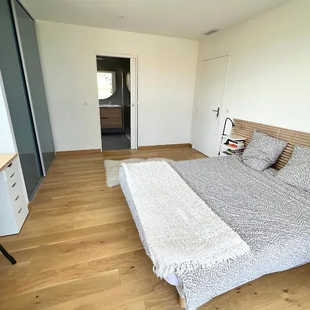 Juan Les Pins - Individual - 8 People Villa Antibes